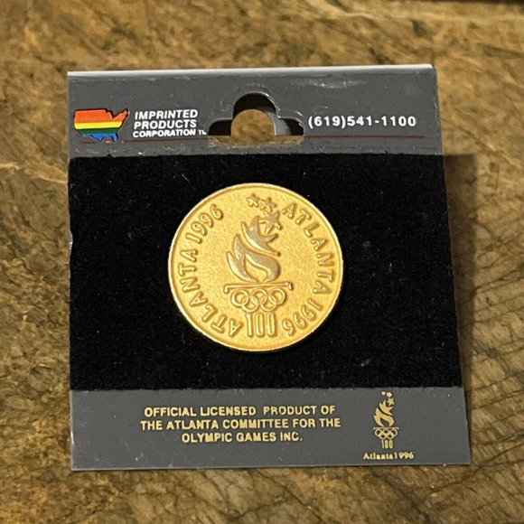 1996 Atlanta Olympic Pin ~ Games Torch Logo ~ gold tone - Picture 1 of 4